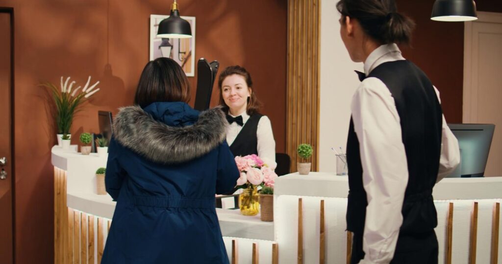 Requieren +45 personas para atención de Hoteles en diversas áreas |POSTULA